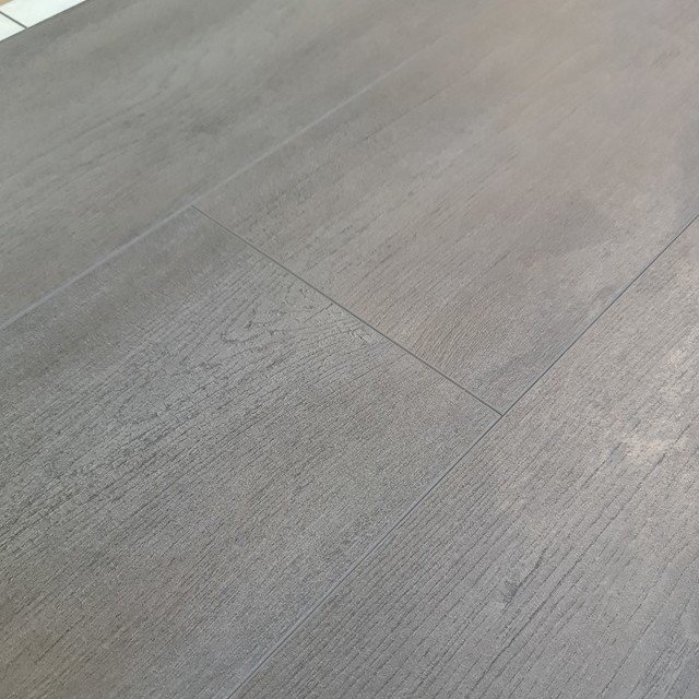 Binyl Pro 8mm Charcoal Oak 4V Waterproof Laminate Flooring