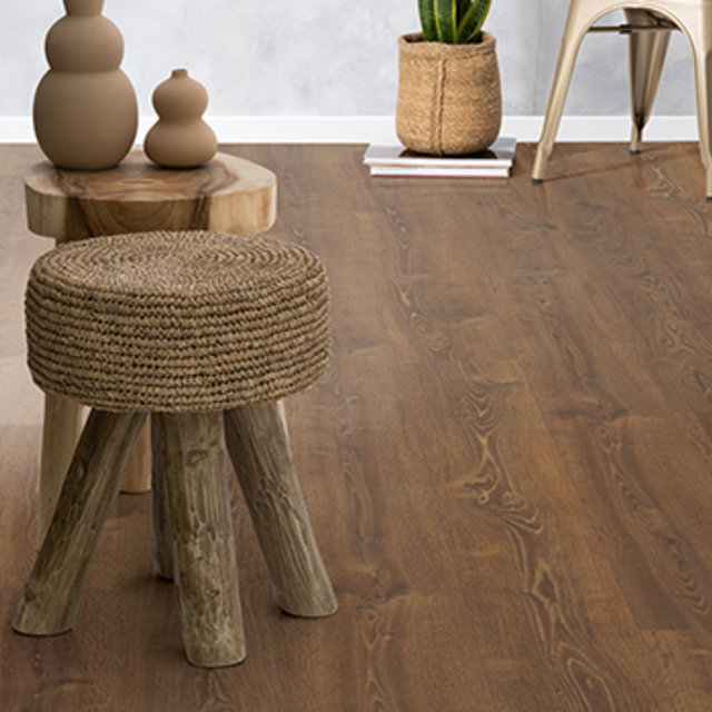 Tobacco Bayford Oak | Laminate Flooring | 10mm